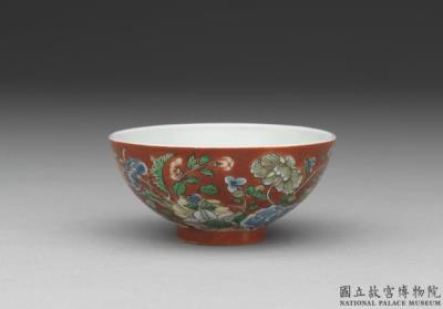 图片[2]-Cup with flowers in red ground of yangcai painted enamels, Qing dynasty, Yongzheng reign (1723-1735)-China Archive